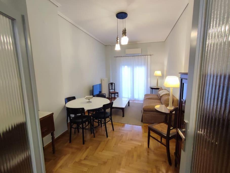 Volos Center, St Nicholas Square, Xenios Экстерьер фото